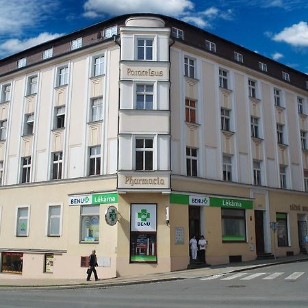 Mariánské Lázně Hostel Foster מראה חיצוני תמונה