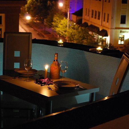 Mariánské Lázně Hostel Foster מראה חיצוני תמונה