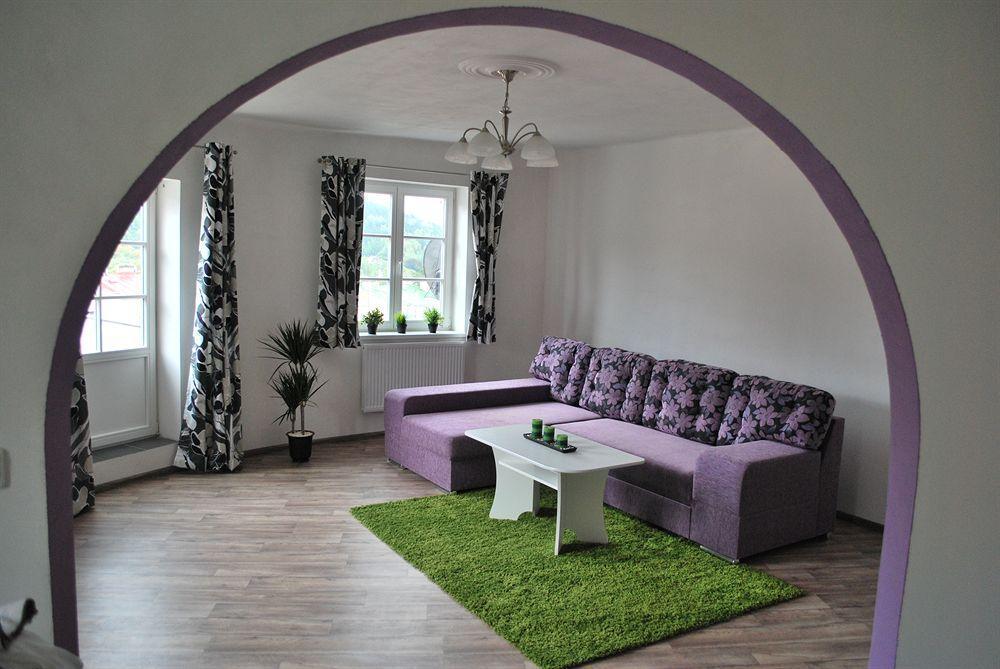 Mariánské Lázně Hostel Foster מראה חיצוני תמונה