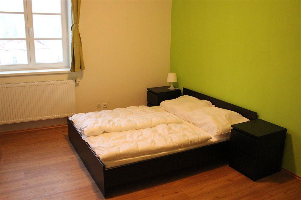 Mariánské Lázně Hostel Foster מראה חיצוני תמונה