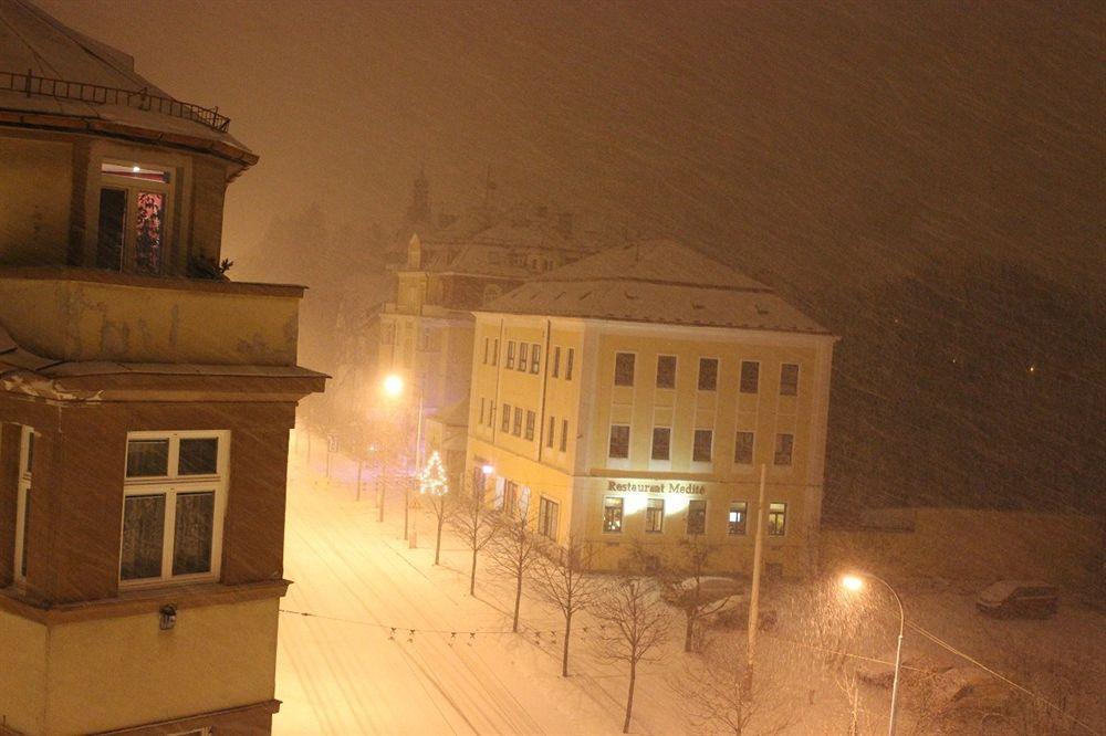 Mariánské Lázně Hostel Foster מראה חיצוני תמונה