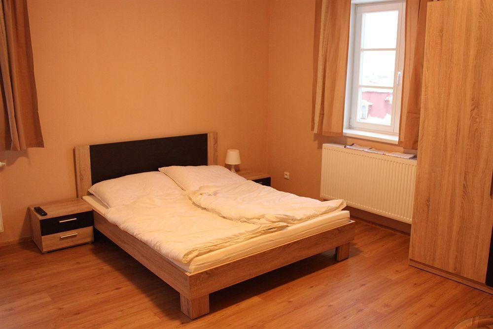 Mariánské Lázně Hostel Foster מראה חיצוני תמונה